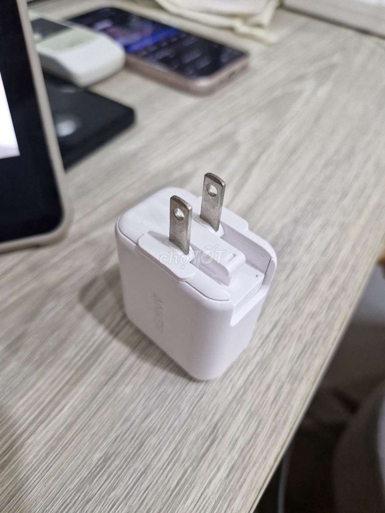 Cục Sạc Anker 27W Fast Charge. Mua bán Phụ kiện (Màn hình, Chuột...) tại Huyện Long Điền Bà Rịa - Vũng Tàu được đăng bởi Quang Thắng hình 1