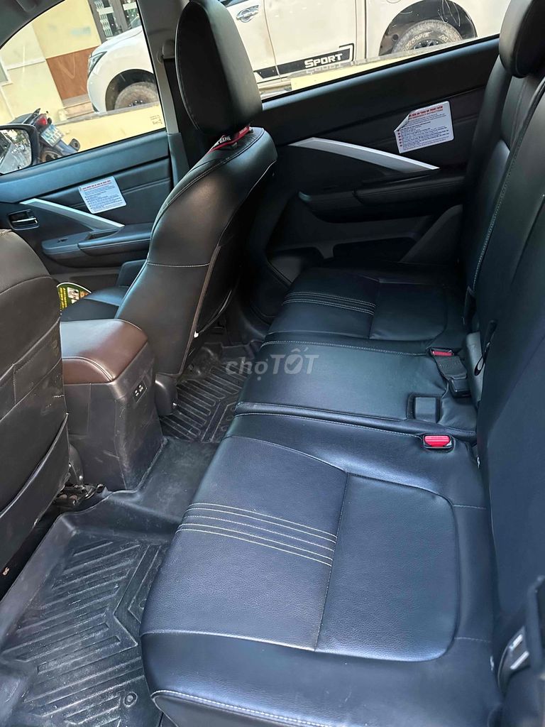 Mitsubishi Xpander Premium 2023 Trắng