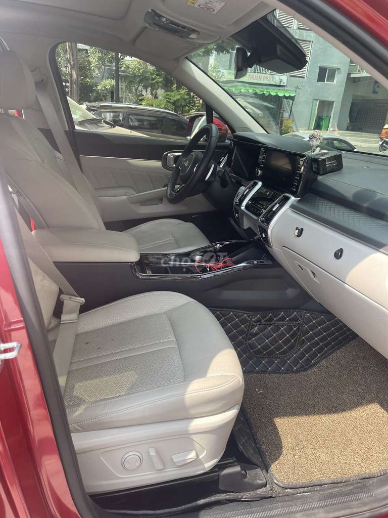 2021 2.2D Signature AWD (7 chỗ) - 44000 km. Mua bán Ô tô tại Quận Bình Tân Tp Hồ Chí Minh được đăng bởi Đặng Lê Viên hình 6