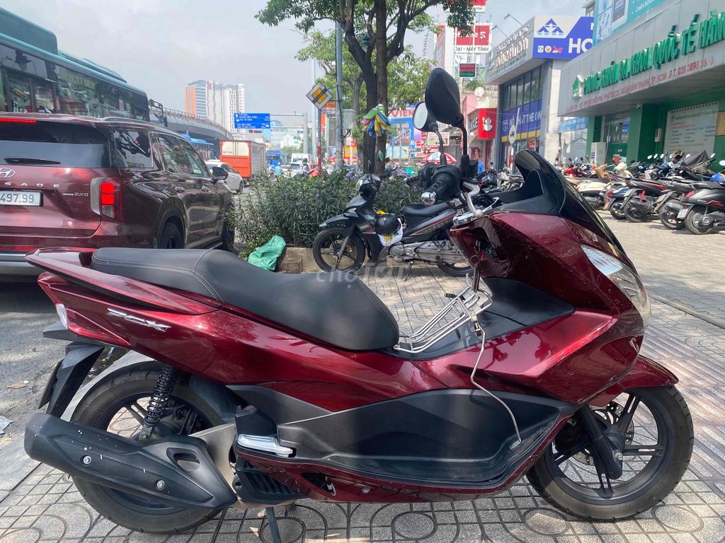 Honda PCX 2023 Красный 32 000 км 2016 Блокнот (Bstp) Собственник