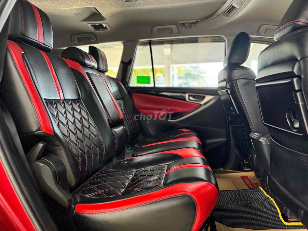 Toyota Innova 2020 Venturer - 63200 km. Mua bán Ô tô tại Thành phố Thủ Đức Tp Hồ Chí Minh được đăng bởi Thùy Phương Toyota hình 8