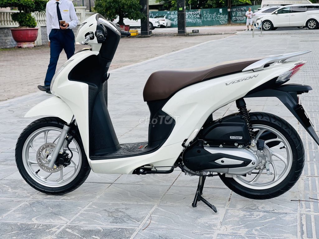 Honda Vision 110 Fi Trắng Bản Cao Cấp 2023 Biển 29. Mua bán Xe máy tại Quận Nam Từ Liêm Hà Nội được đăng bởi HẢI ĐĂNG hình 5
