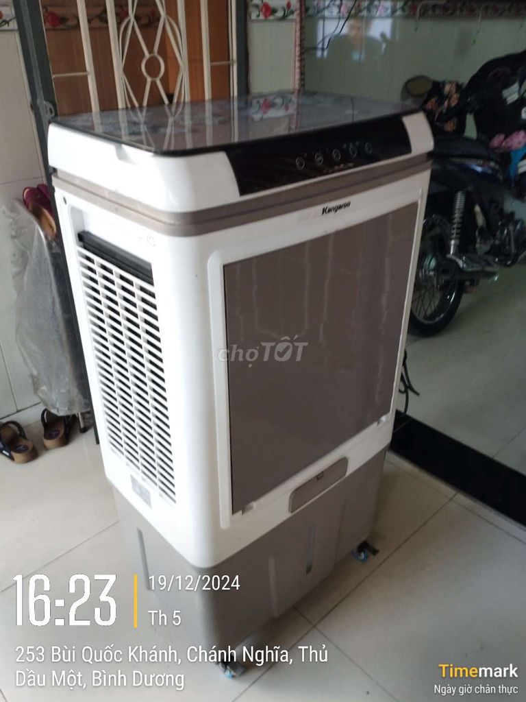 Quạt điều hòa KG709N