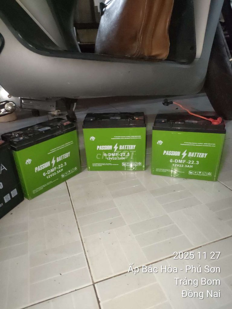 Lên pin bán 5 bình xài tốt. Mua bán Phụ tùng xe tại Huyện Trảng Bom Đồng Nai được đăng bởi Tranvy hình 3