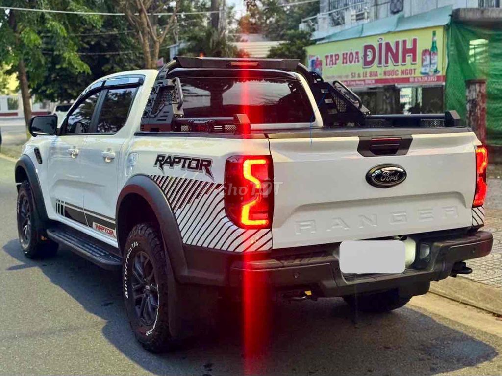 Ford Raptor 2024 с тюнингом, официальная продажа