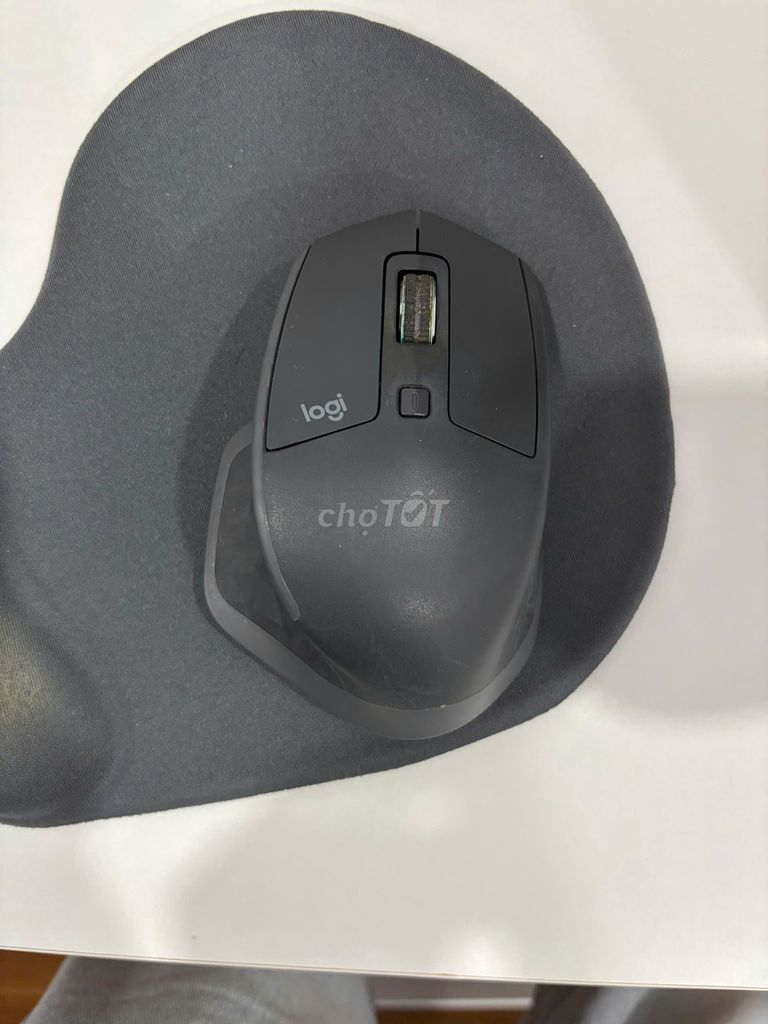 Chuột không dây Logitech MX Master 2S. Mua bán Phụ kiện (Màn hình, Chuột...) tại Thành phố Qui Nhơn Bình Định được đăng bởi Vi Nguyen hình 1