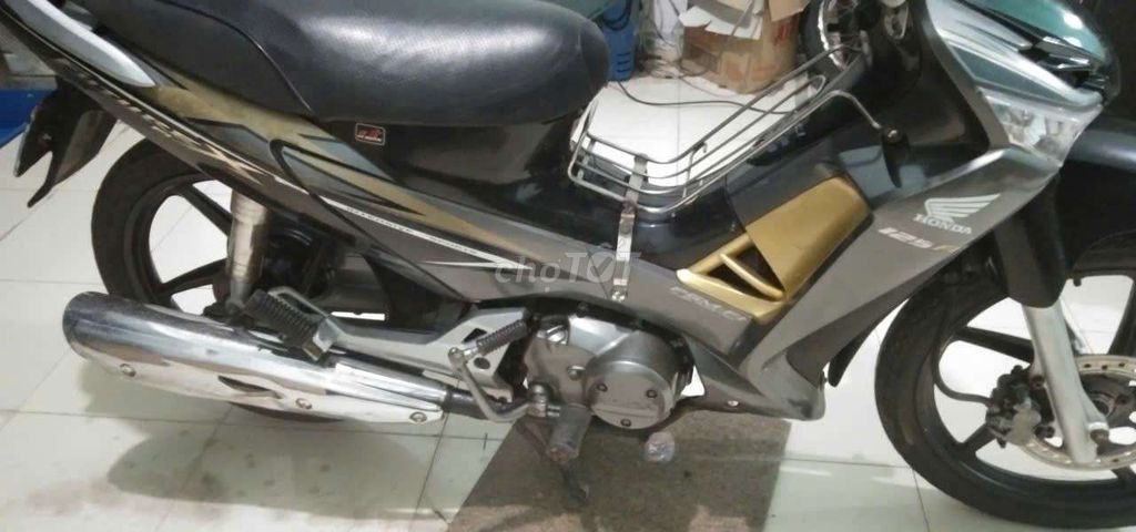 Bán chiếc future x bình xăng như hình. Mua bán Xe máy tại Quận Bình Thuỷ Cần Thơ được đăng bởi Thanh Văn  hình 4