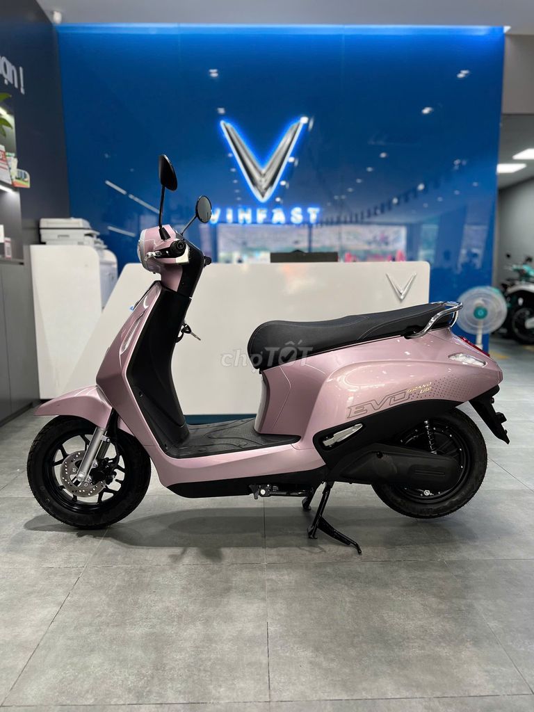 XE ĐIỆN EVO GRAND LITE KHÔNG CẦN BẰNG LÁI. Mua bán Xe điện tại Thành phố Thủ Đức Tp Hồ Chí Minh được đăng bởi VinFast Official Store hình 4