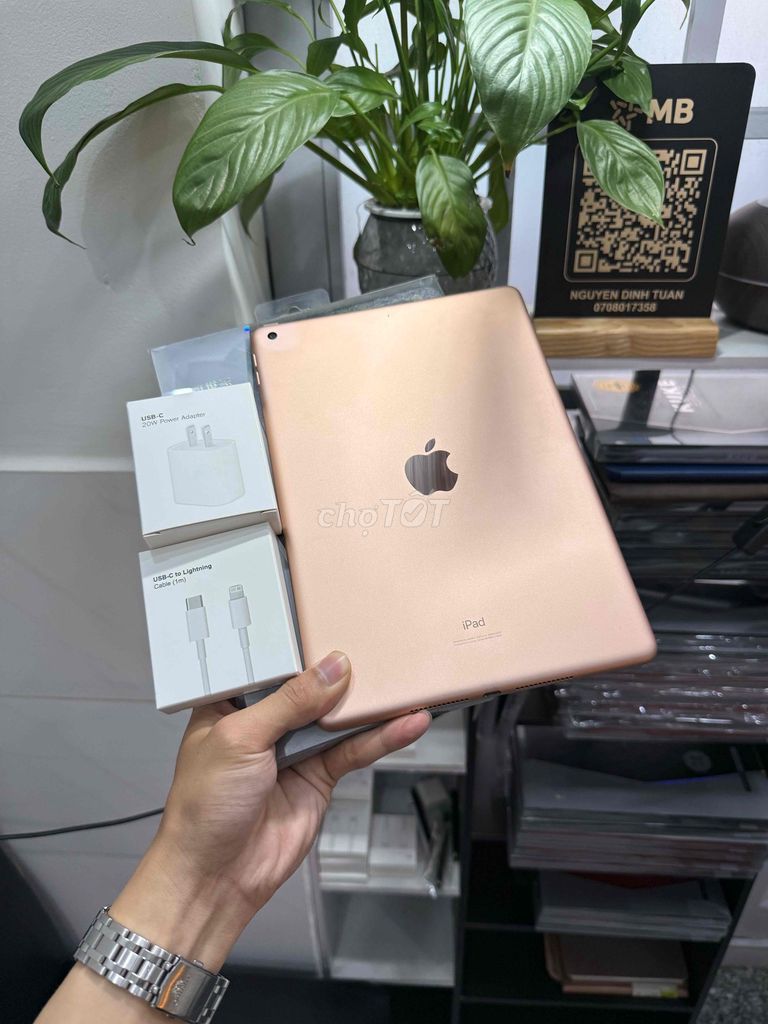 Apple iPad Gen 7 128GB vàng hồng wifi. Mua bán Máy tính bảng tại Quận 12 Tp Hồ Chí Minh được đăng bởi Đình Tuấn hình 1