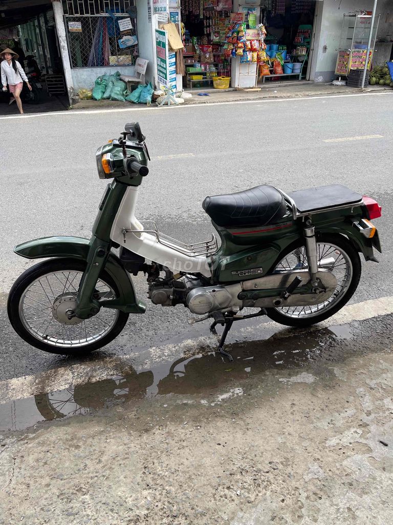 Honda cúp đầu vuông máy êm ru biển 83 chạy không c. Mua bán Xe máy tại Quận Cái Răng Cần Thơ được đăng bởi Cầm Đồ Minh Tấn hình 1