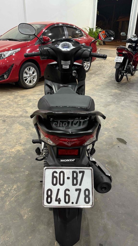 FuUTURE BÁNH MÂM 2022 SIÊU LƯỚT ĐẸP LUNG LINH. Mua bán Xe máy tại Thành phố Long Khánh Đồng Nai được đăng bởi Cửa Hàng Xe Máy Cũ Thành Phát Đồng Nai hình 10