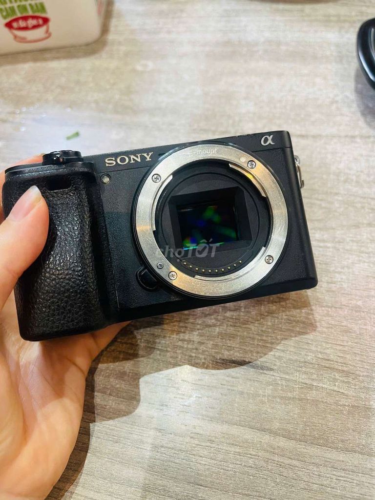 Body Máy ảnh Sony a6300 Đen. Mua bán Máy ảnh, Máy quay tại Quận Cẩm Lệ Đà Nẵng được đăng bởi Ngô Lữ Yến Oanh hình 1