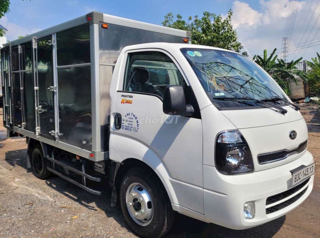 Bán gấp kia 2.4 tấn đời 2024 thùng kín 3m5. Mua bán Xe tải, xe ben tại Thành phố Thuận An Bình Dương được đăng bởi Hồ Xe Tải hình 2