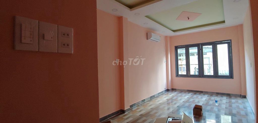 Hình ảnh phòng trọ Khách hết hợp đồng nên trống phòng trọ không nội thất LHP Q10