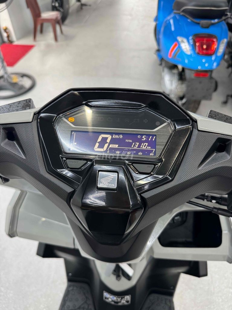 Vairo160 Abs mới đk t8/2025 siêu lướt 1300 km. Mua bán Xe máy tại Quận Cái Răng Cần Thơ được đăng bởi Cửa Hàng Xe Máy Quang Sang hình 2