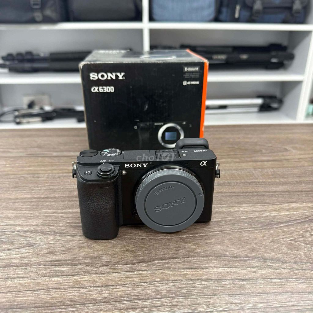 Sony A6300 & 18-105 F4 & 24 F1.8 & 50 F1.8. Mua bán Máy ảnh, Máy quay tại Quận Thanh Xuân Hà Nội được đăng bởi Nguyễn Cường Camera hình 1
