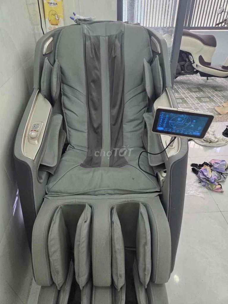 Ghế massage Kamado Xám. Mua bán Bàn ghế tại Huyện Hóc Môn Tp Hồ Chí Minh được đăng bởi Minh Anh hình 1