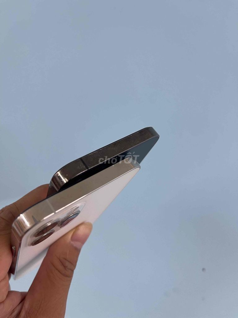 Bán iPhone 12 Pro 128gb quốc têz. Mua bán Điện thoại tại Quận Cầu Giấy Hà Nội được đăng bởi AZmobile hình 1