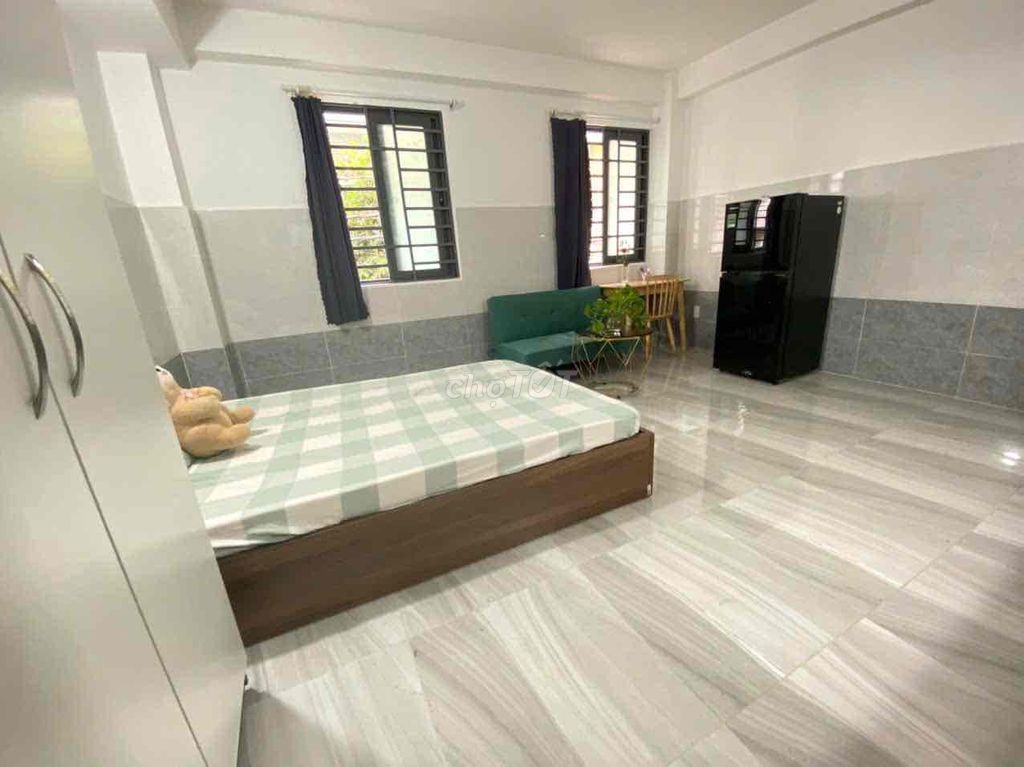 Studio Cửa Sổ Gần Etown Cộng Hoà - Thuận Tiện Qua Đh Công Thương