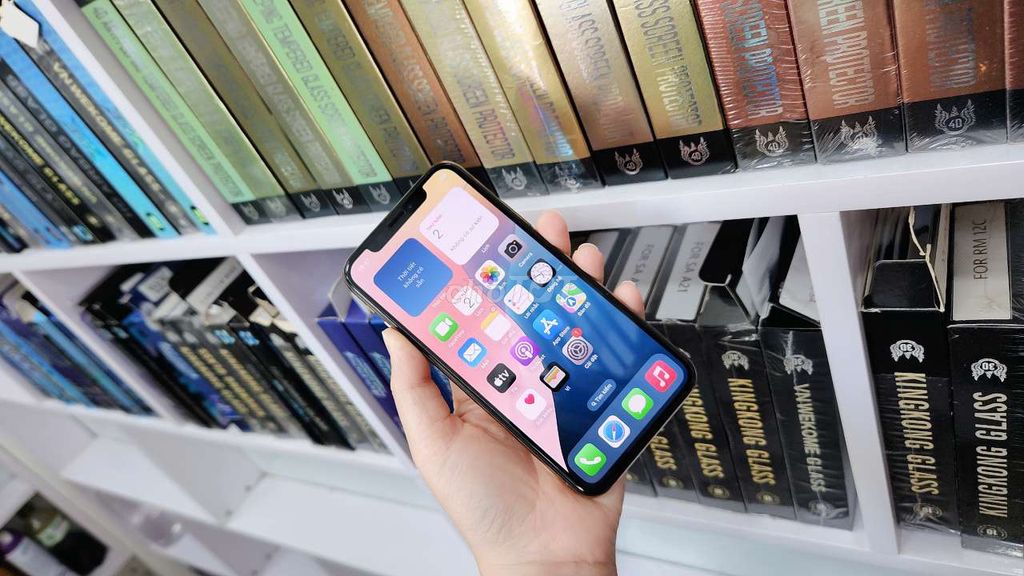 Apple iPhone XS 64GB. Mua bán Điện thoại tại Quận Ninh Kiều Cần Thơ được đăng bởi  HUYNH GHI hình 1