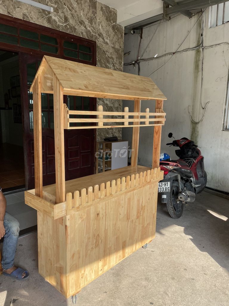 Xe đẩy bán hàng Gỗ có mái che. Mua bán Đồ chuyên dụng, Giống nuôi trồng tại Quận Sơn Trà Đà Nẵng được đăng bởi thế giới đồ cũ đà nẵng hình 1