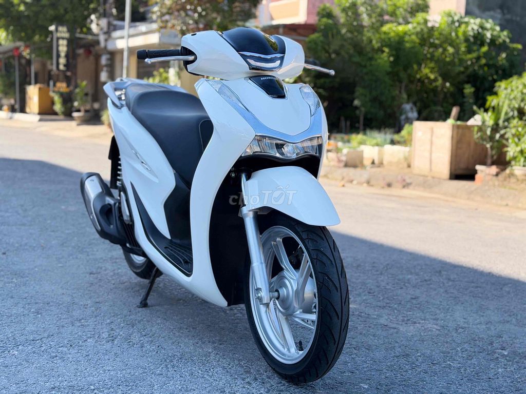 Хонда SH 125 кбд конец 2025 года
