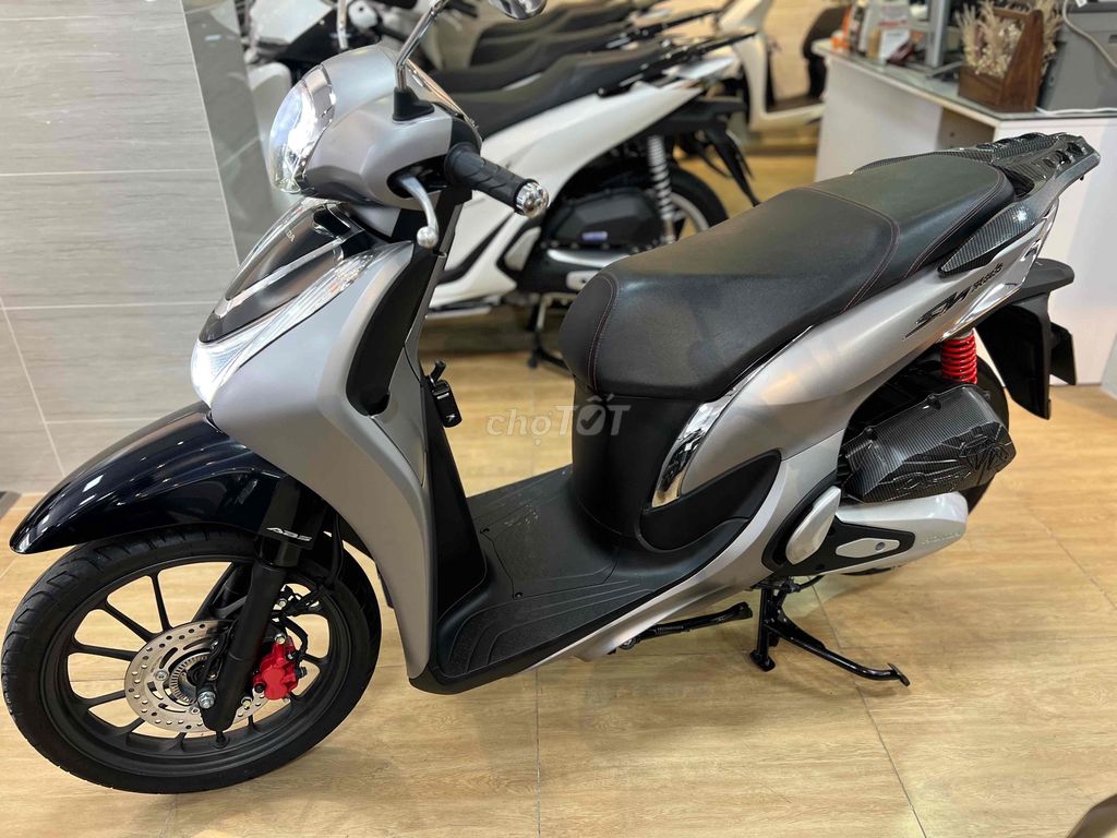 Модель SH ABS 2021 ❇️ Донг Мото Далат ❇️