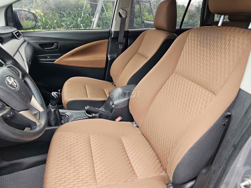 Toyota Innova 2017 2.0E - 1 chủ biển HN. Mua bán Ô tô tại Quận Hà Đông Hà Nội được đăng bởi T SURE TOYOTA HÀ ĐÔNG  hình 7