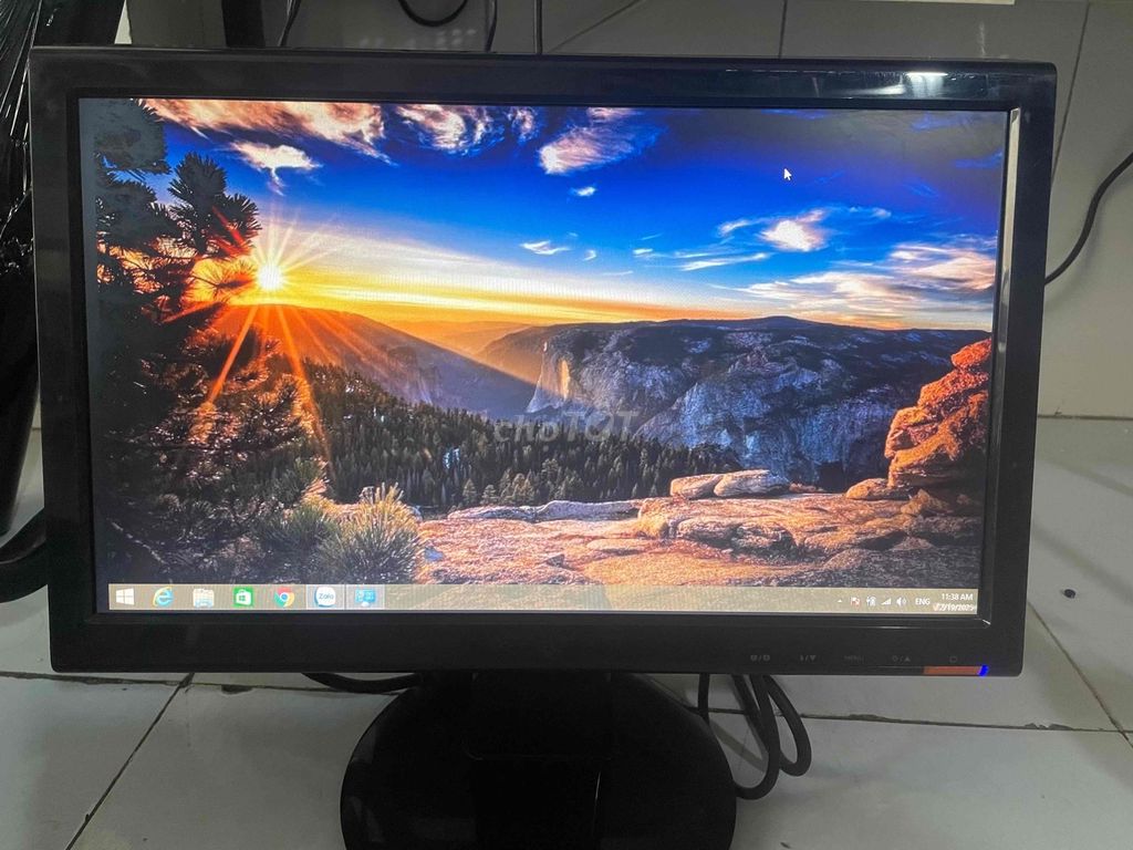 70cai màn hình asus 16in wide 1366x768 đẹp ful dây