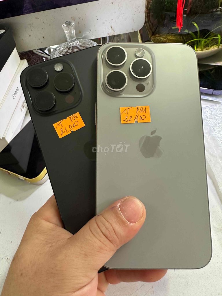 Apple iPhone 15 Pro Max 1TB Đen/Bạc. Mua bán Điện thoại tại Quận 3 Tp Hồ Chí Minh được đăng bởi Hồng Phúc  hình 1