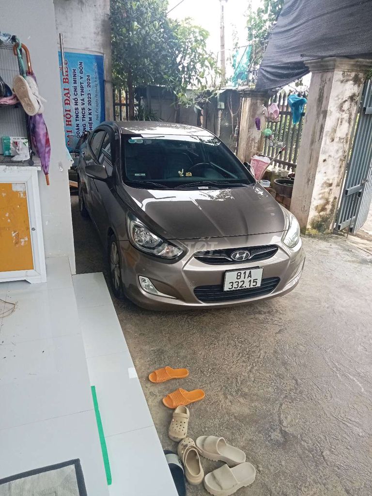 Hyundai Accent 2012 1.4 MT - 13 km. Mua bán Ô tô tại Huyện Đăk Pơ Gia Lai được đăng bởi anh tiến hình 4