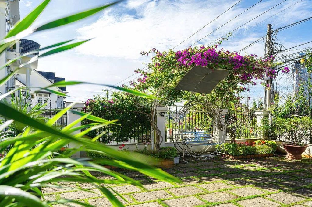 Cho thuê villa sân vườn 600m2 đà lạt có 11 phòng đầy đủ nội thất. Cho thuê nhà ở tại Thành phố Đà Lạt Lâm Đồng được đăng bởi nguyễn thị chúc  hình 1