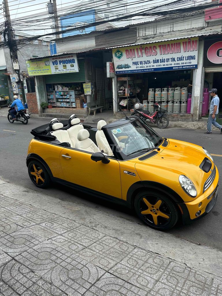 Mini Cooper mui trần cực mới rin 100% rất lành