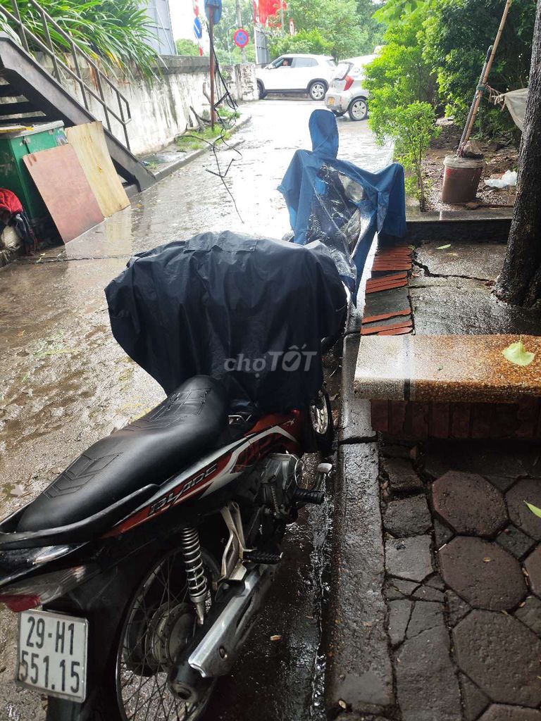 Xe chính chủ , ai gọi nhanh thì còn. Mua bán Xe máy tại Quận Hoàng Mai Hà Nội được đăng bởi quach Hiep hình 2