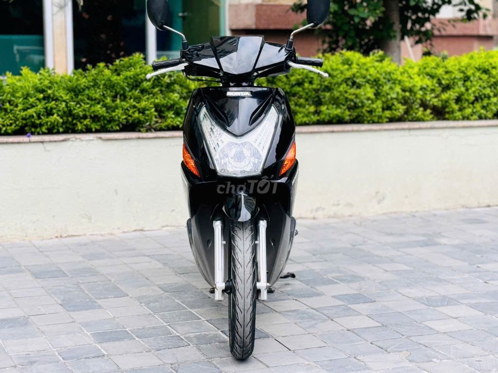 HONDA CLICK ĐEN NGUYÊN BẢN BIỂN 29. Mua bán Xe máy tại Quận Nam Từ Liêm Hà Nội được đăng bởi THANH BÌNH hình 2