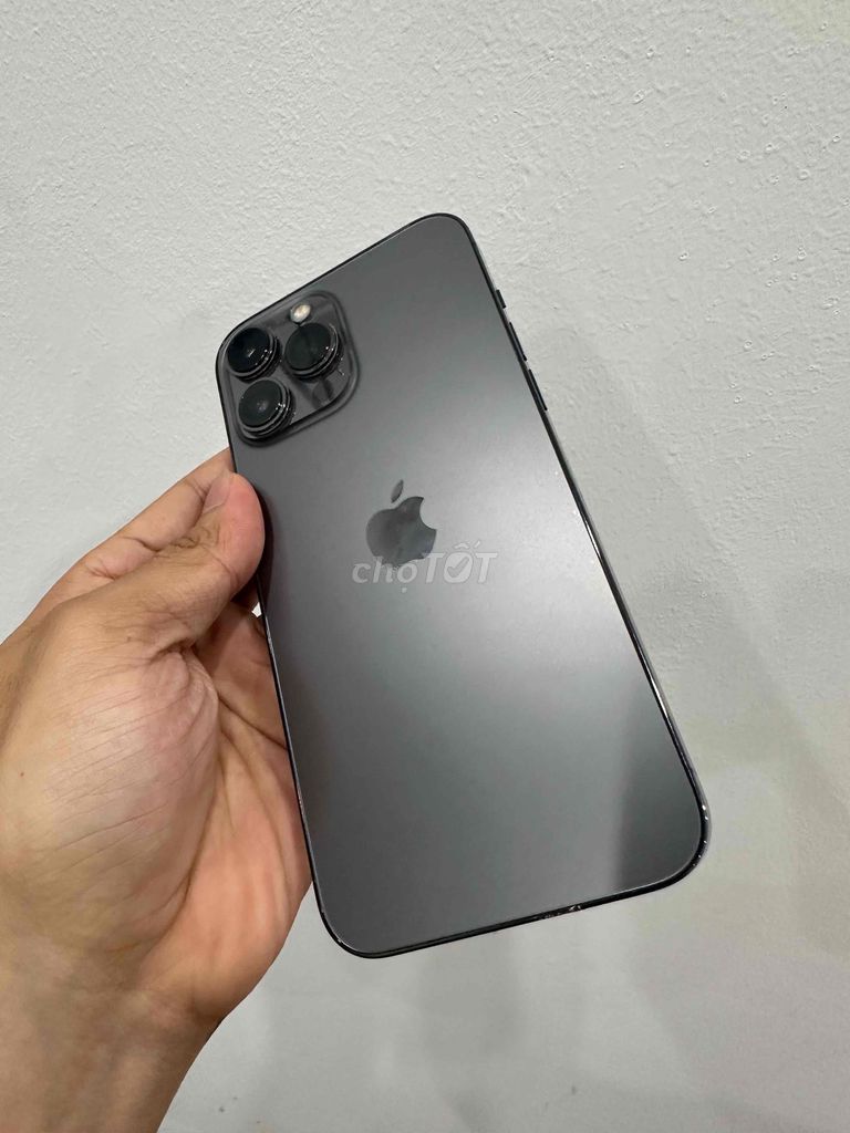 iPhone 13 Pro Max 128GB giá ngang 12 Promax. Mua bán Điện thoại tại Quận Đống Đa Hà Nội được đăng bởi Ng Hoang Anh hình 1