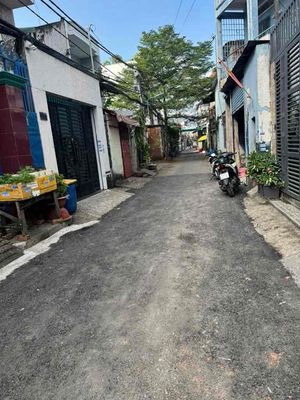 HẺM 3M THÔNG ĐƯỜNG 51 -PHẠM VĂN CHIÊU- GV - 2 TẦNG. 4*10M- HƠN 3 TỶ
