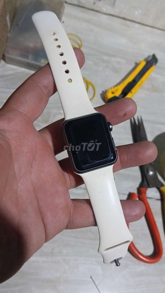 Apple Watch Series 3 38mm Trắng. Mua bán Thiết bị đeo thông minh tại Quận Tân Bình Tp Hồ Chí Minh được đăng bởi Hậu hình 1