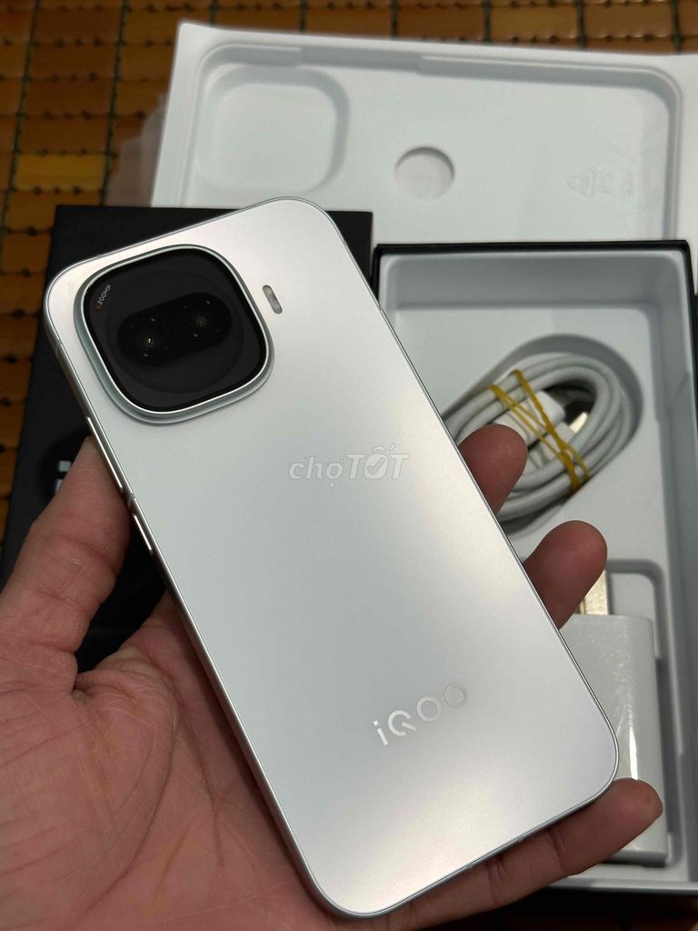 iQOO Z11 Turbo 12GB/256GB fullboxx đẹp 99 bán. Mua bán Điện thoại tại Thành phố Thủ Dầu Một Bình Dương được đăng bởi Hoàng hải hình 1