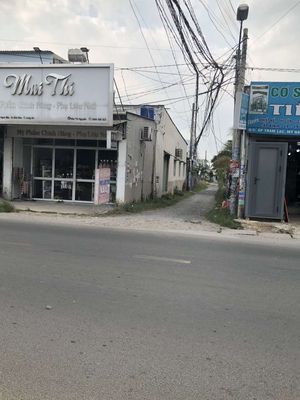Cần bán có kinh doanh trọ ở Đức Hòa - Long An gắp trong tháng đáo hạn. Mua bán nhà ở tại Huyện Đức Hòa Long An được đăng bởi Huỳnh Hồng Hải