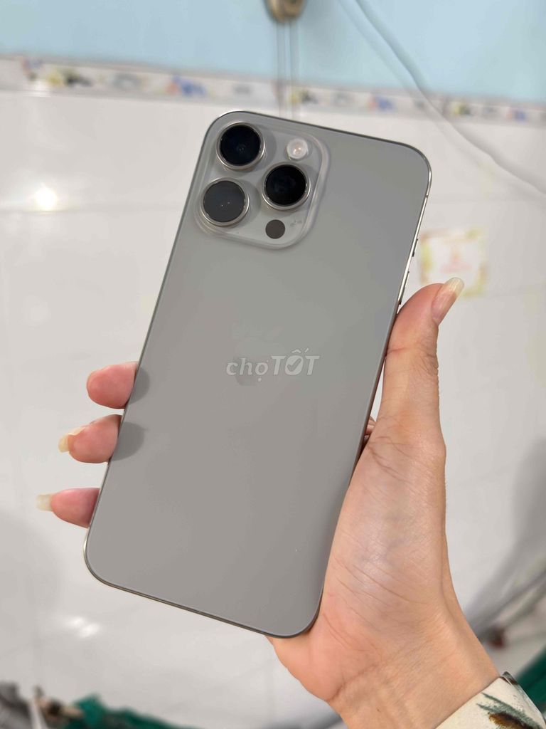 Apple iPhone 15 Pro Max 256GB Xám Đã qua sử dụng. Mua bán Điện thoại tại Thành phố Biên Hòa Đồng Nai được đăng bởi Huỳnh  hình 1