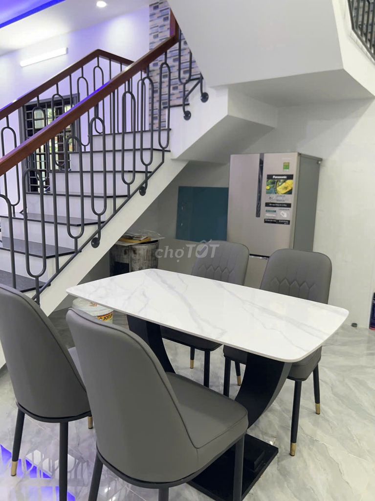 Brand-new furnished 3-bedroom house in leafy Nam Việt Á — photo 6