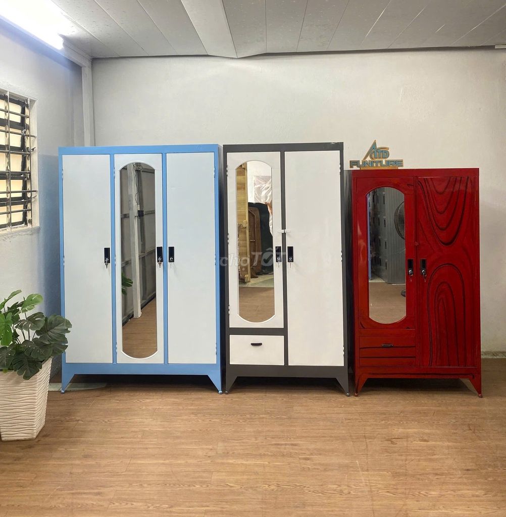 Tủ sắt tủ quần áo sắt tủ sắt tủ sắt. Mua bán Tủ, kệ gia đình tại Thành phố Thuận An Bình Dương được đăng bởi Tổng Kho Nội Thất Sài Gòn hình 1