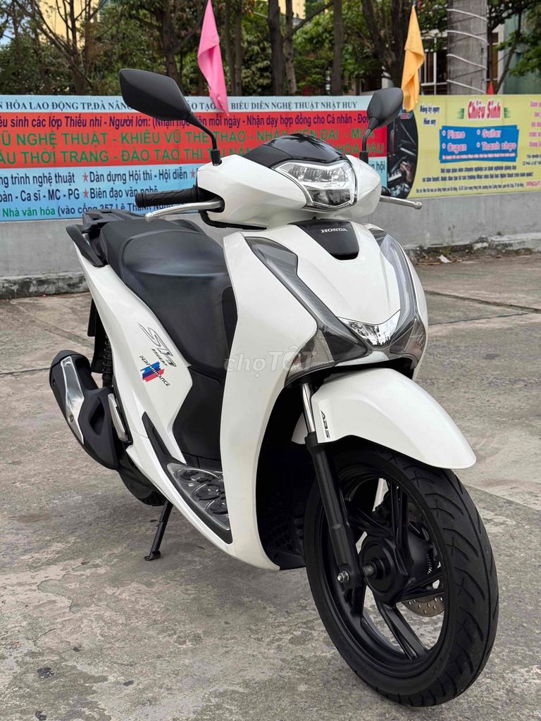 Hon Da SH 150 phanh abs . Hỗ trợ trả góp. Mua bán Xe máy tại Quận Cẩm Lệ Đà Nẵng được đăng bởi Duc Tran  hình 1