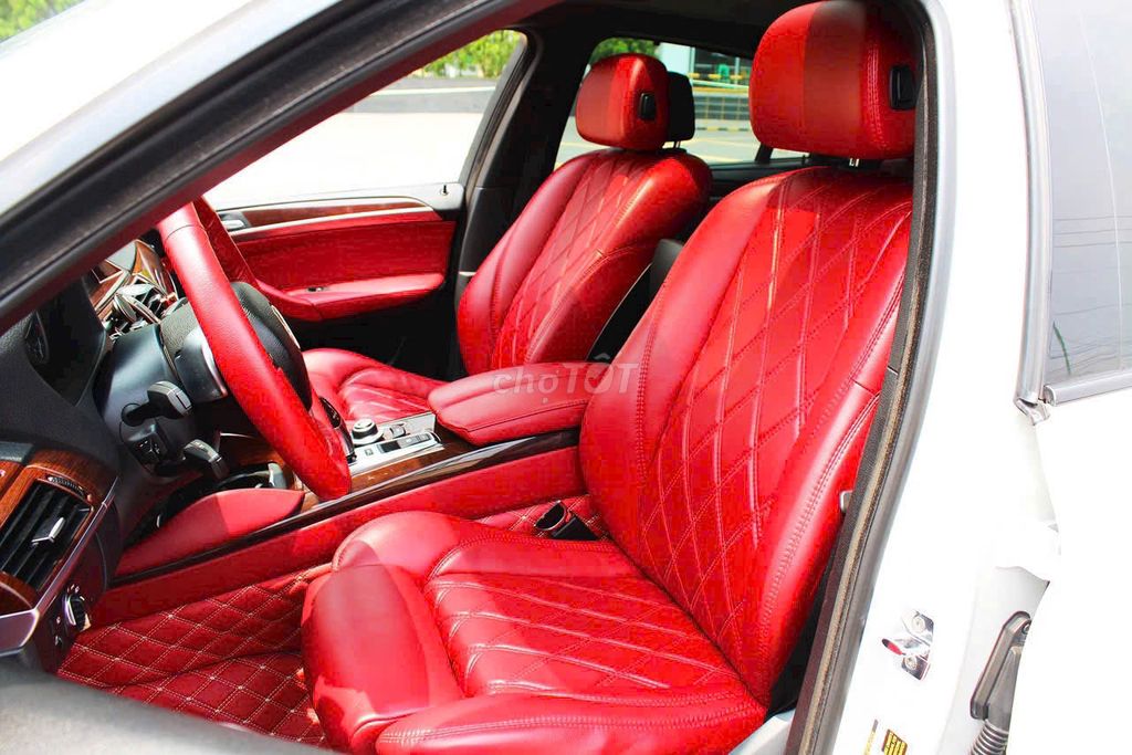 BMW X6 xDrive35i 2008 Xe Màu Trắng Nội Thất Đỏ. Mua bán Ô tô tại Quận Tân Phú Tp Hồ Chí Minh được đăng bởi HOANG SON hình 7