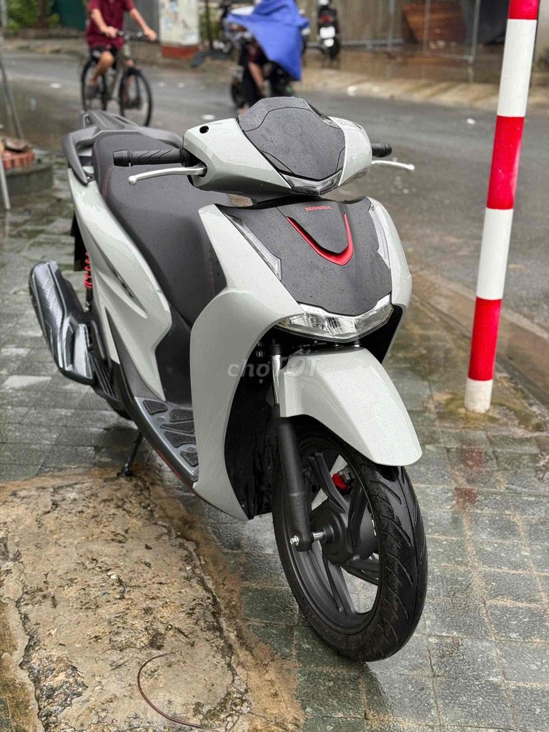 Honda SH 125i ABS 2026 Серый Как новый