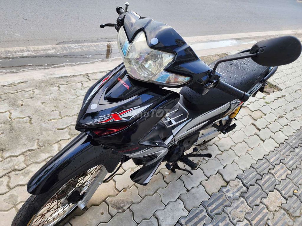 Wave Rsx 110 Honda 2011 bs93,cavet đủ. Mua bán Xe máy tại Quận 12 Tp Hồ Chí Minh được đăng bởi Thanhtam244 hình 6