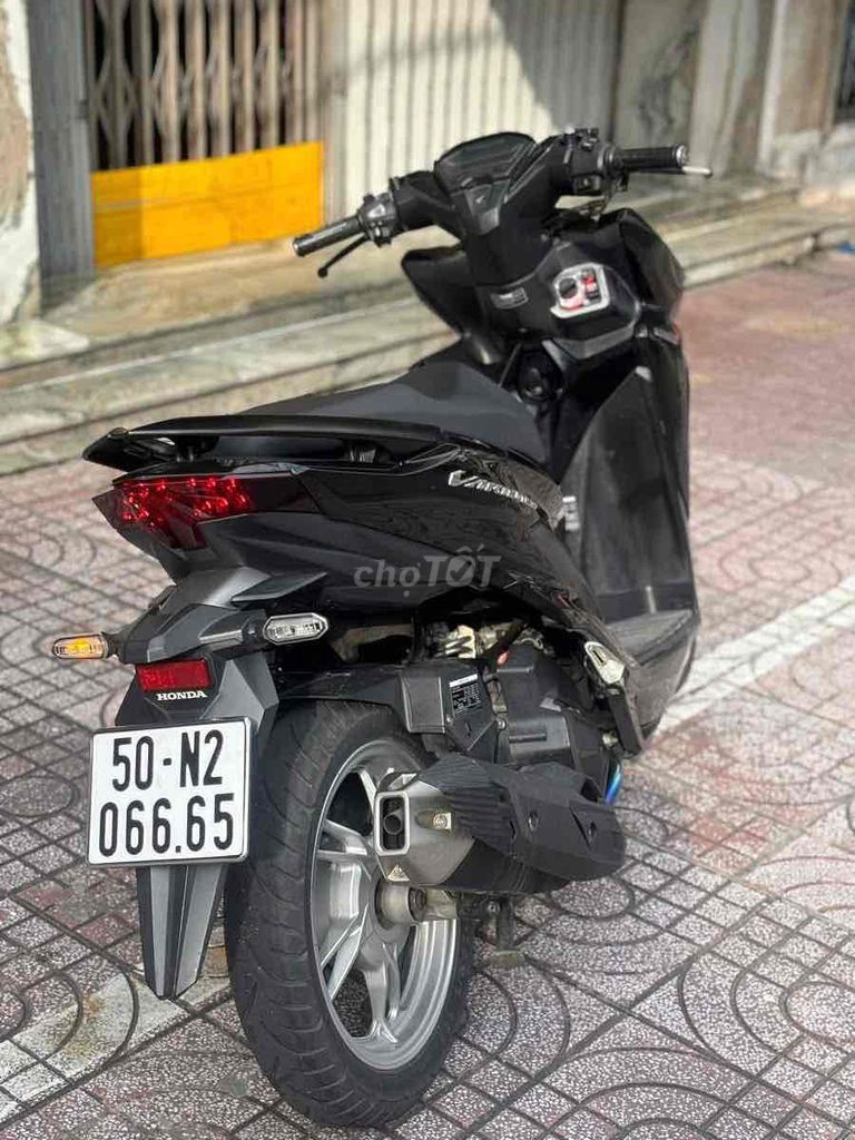 Bán Vario 150 2020 Smartkey. Mua bán Xe máy tại Quận 4 Tp Hồ Chí Minh được đăng bởi Thọ Lê hình 1