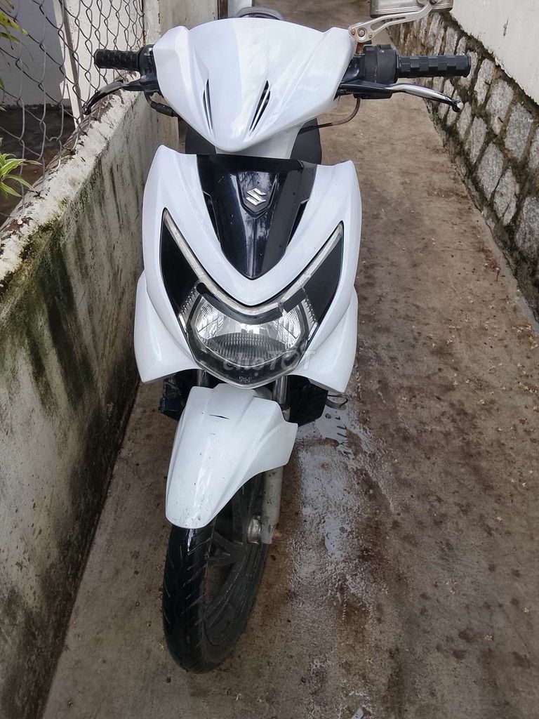 Suzuki Skydrive Белый
