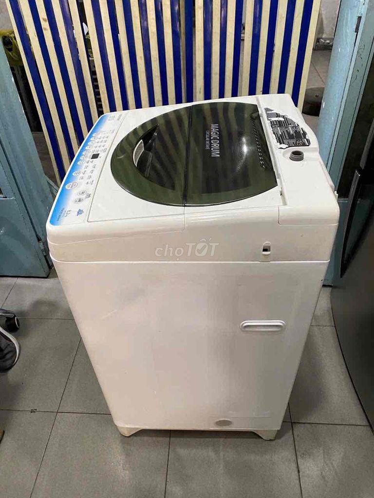 Máy giặt Toshiba 8kg zin đẹp mới 90% bền nhẹ điện. Mua bán Máy giặt tại Quận 8 Tp Hồ Chí Minh được đăng bởi QUANG PHÁT hình 5